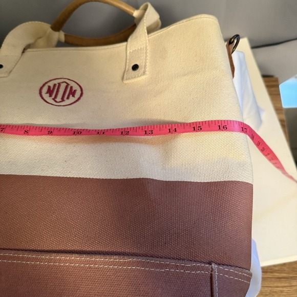 L.L. Bean Two-Tone Canvas Boat and Tote in Cream and Tan - Picture 11 of 11